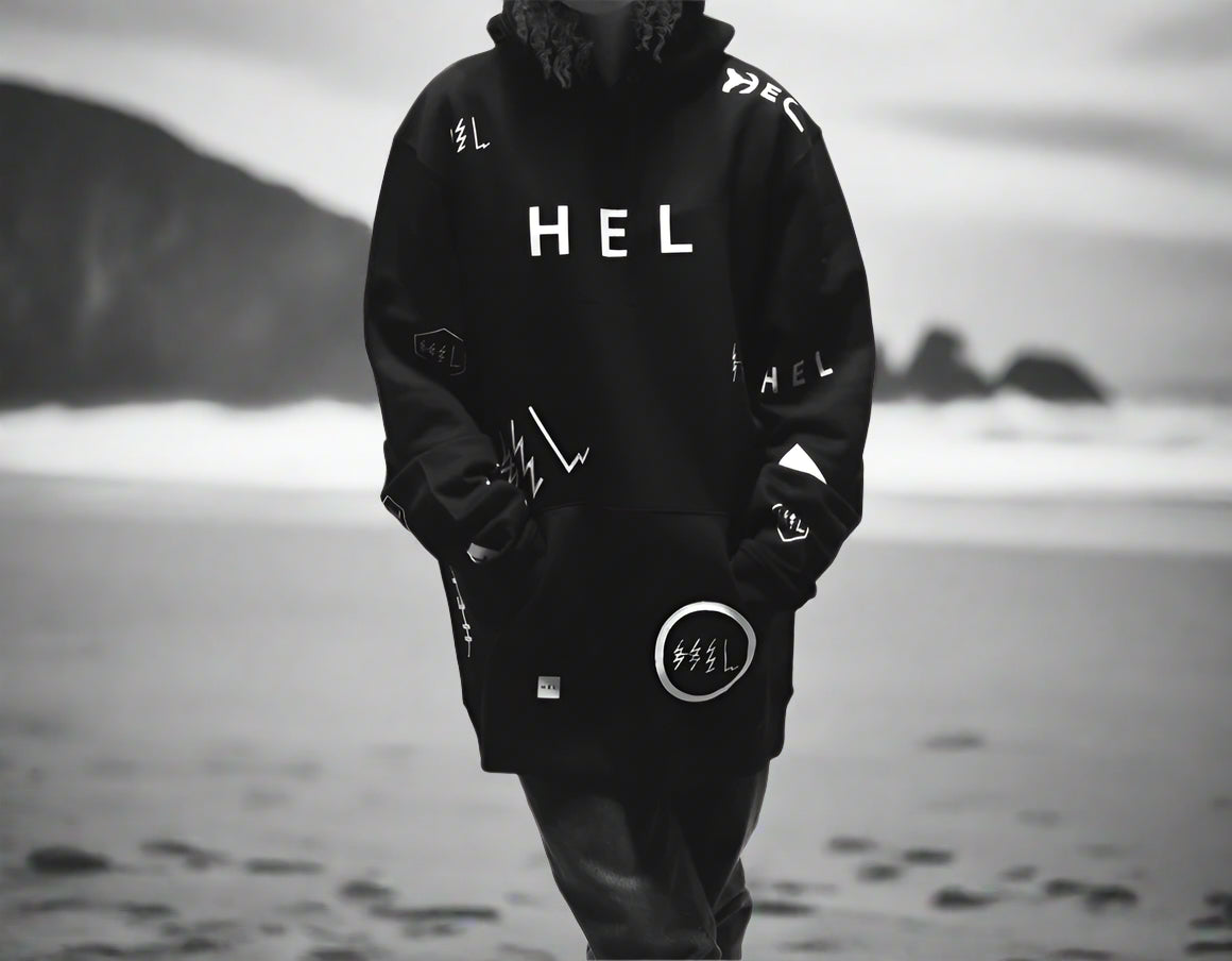 HEL N° 15 | Oversized Black Hoodie