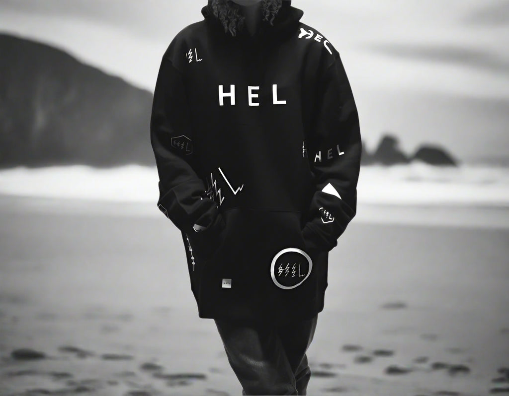 HEL N° 15 | Oversized Black Hoodie