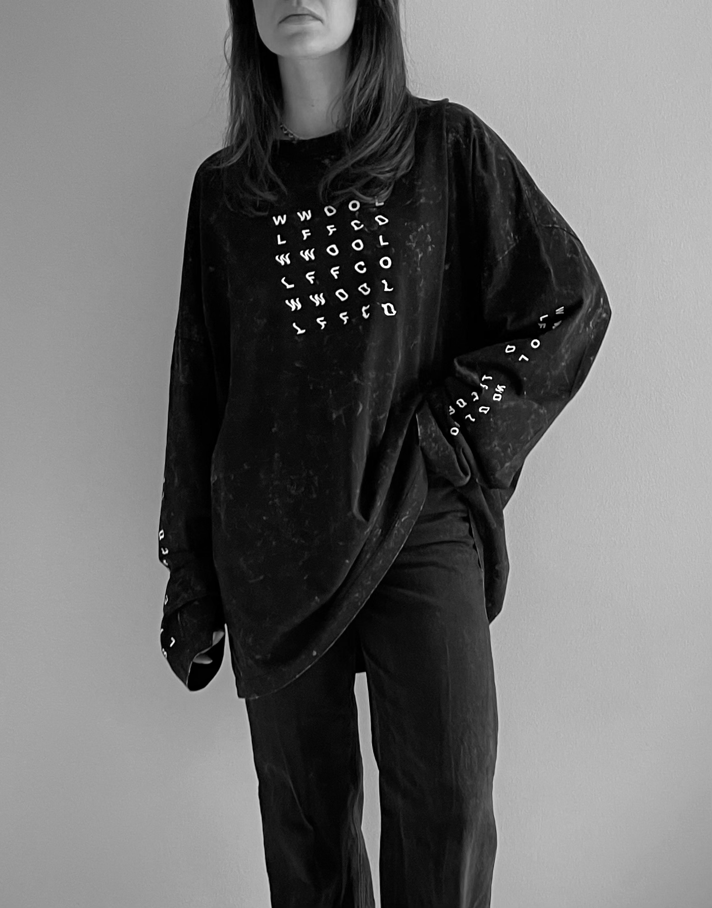 WWOOLLFF Grids | Oversized Acid Black Long Sleeve