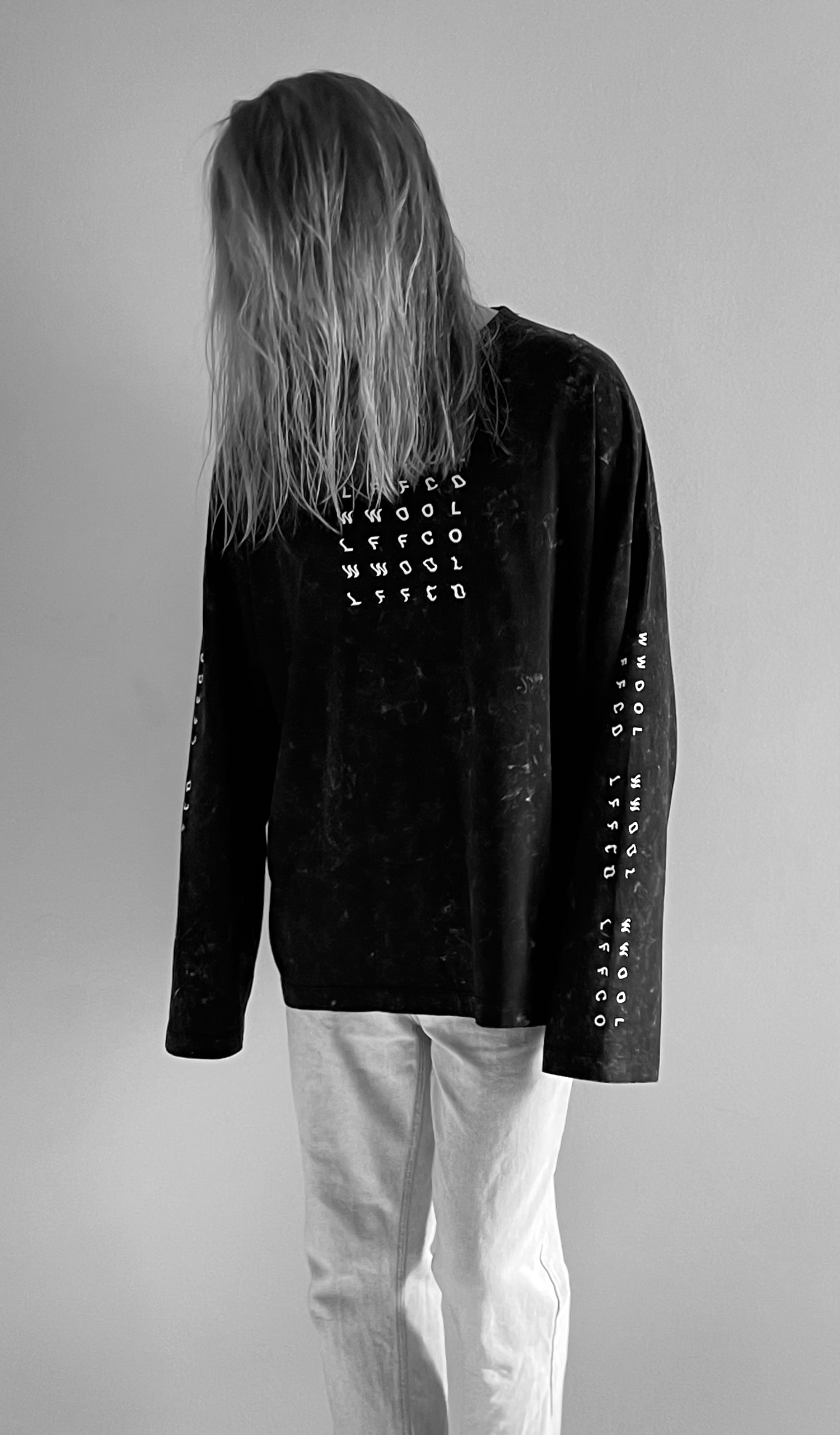 WWOOLLFF Grids | Oversized Acid Black Long Sleeve