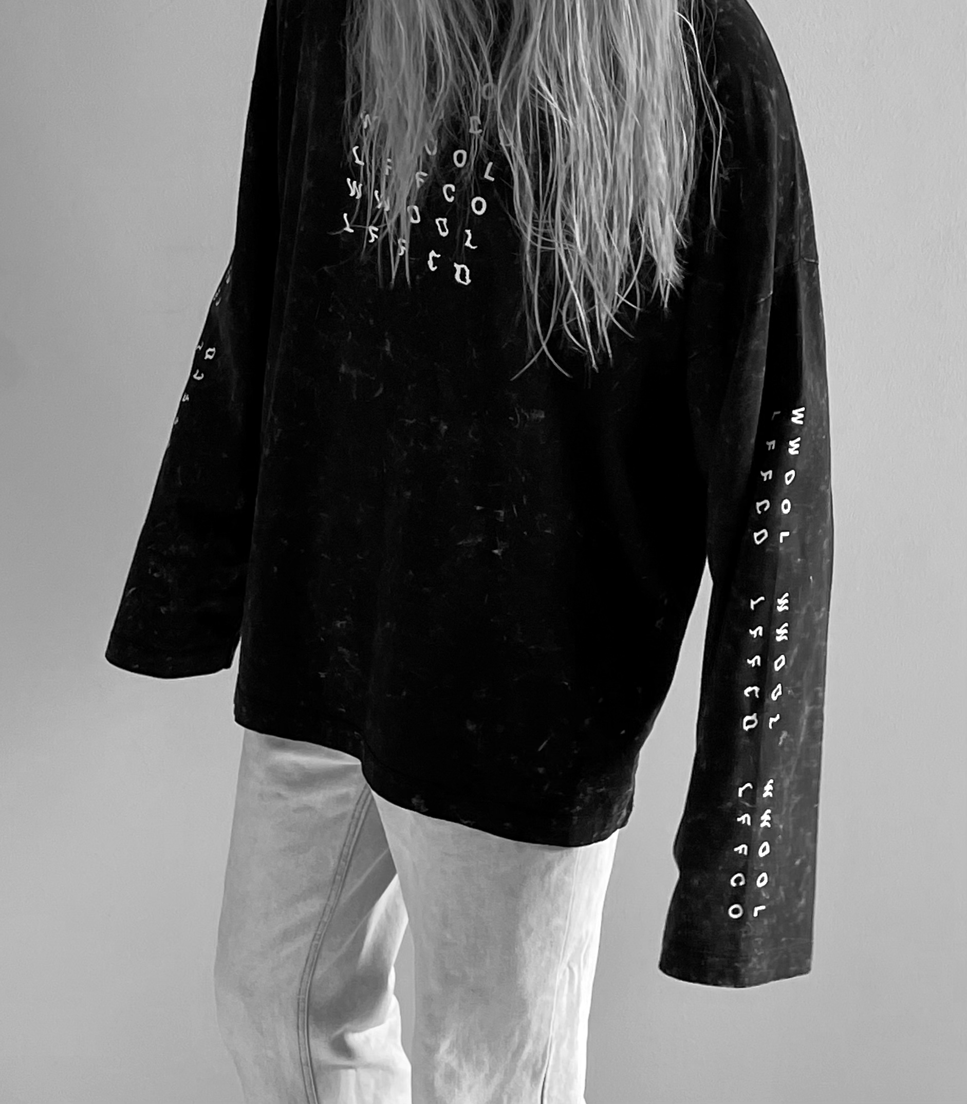 WWOOLLFF Grids | Oversized Acid Black Long Sleeve