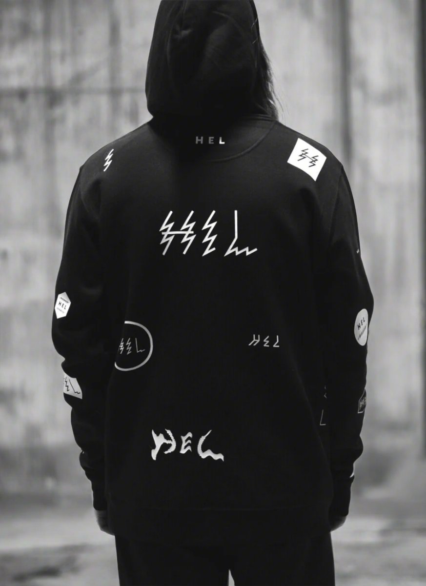 HEL N° 15 | Oversized Black Hoodie